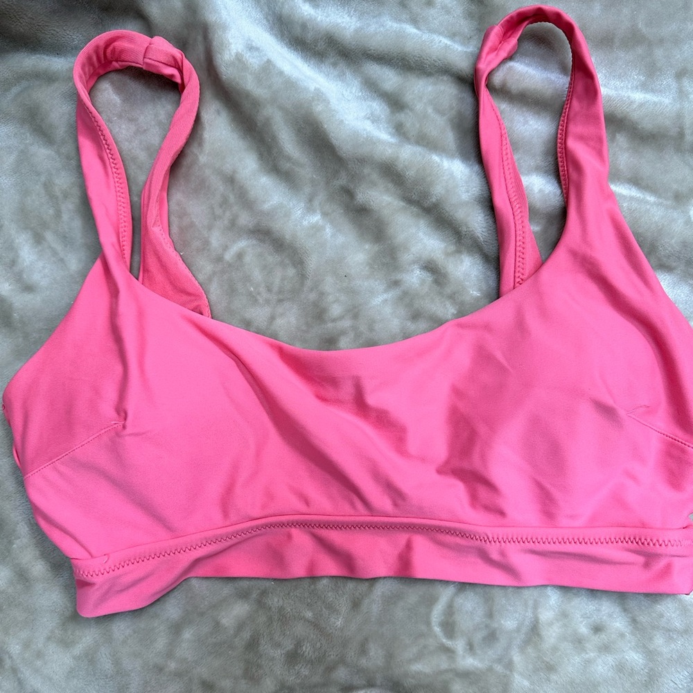 Aerie top